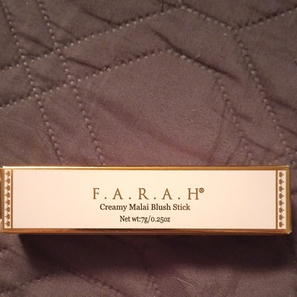 F.A.R.A.H. Creamy Malai Blush Stick
